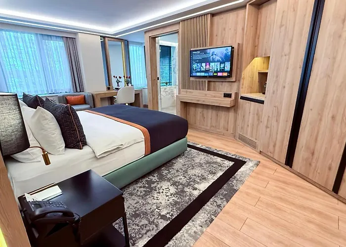 Vital * Κωνσταντινούπολη