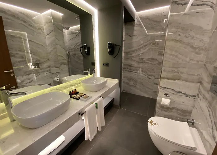 Vital * Κωνσταντινούπολη